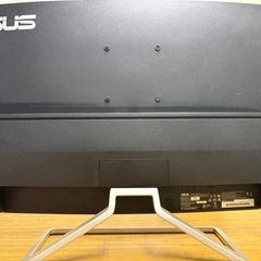 湾曲フルHD31.5インチ液晶モニターの画像