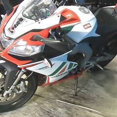 アプリリア RS4-125 白/赤 エンジン始動動画 自賠責保険で乗れます 半額配送キャンペーン 現状渡し諸経費￥0- 横浜 P-Yard の画像