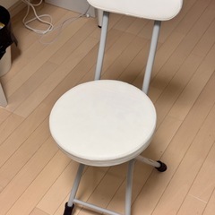 ニトリ 折りたたみチェア ボンベイ(ホワイト)  8700459の画像