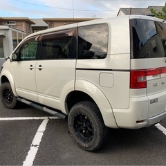 デリカD5 Gプレミアム　リフトアップ公認の画像