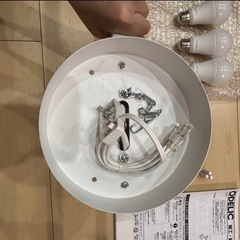 ODELIC スポットライト ホワイト 取り付け金具　電球付の画像