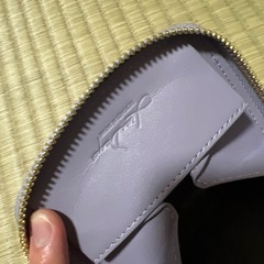 美品 ゾウ 二つ折り財布 本革の画像