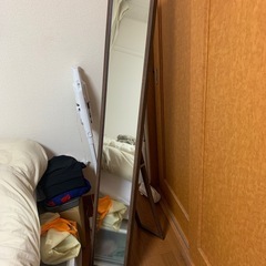 全身鏡の画像