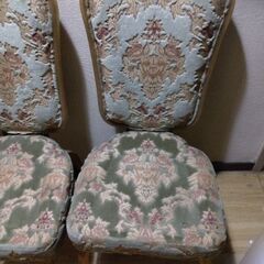 高級　椅子　チェア　ヨーロッパ調の柄のお洒落なチェア　７脚あります。の画像