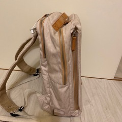 NORDACE ベージュ　PCリュックの画像