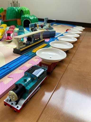 プラレールセットあるだけ！