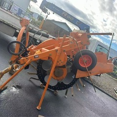 ごぼう・長いも栽培用 部分深耕掘削機 トラクターPTO駆動タイプ 刃新品 中古農機具の画像
