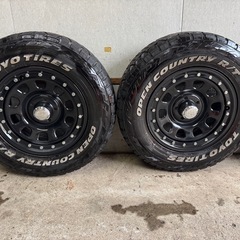 夏タイヤホイール4本セット235/70/16の画像
