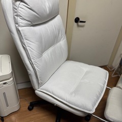 ゲーミングチェア の画像