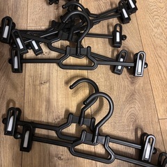 【無料】ハンガー　57本の画像