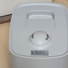 コイズミ  加熱式加湿器 グレー KSK-3011/Hの画像