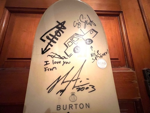 ショーン ホワイト直筆サイン入り　Burtonスノーボード157センチ