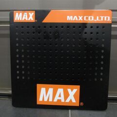MAX マックス パンチングボード 有孔ボード ディスプレイボード 5枚セットの画像