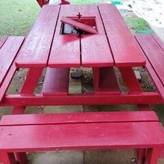バーべキュウテーブルの画像