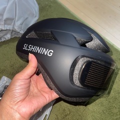 新品レジャー用ヘルメットライトの画像