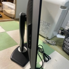 DELL モニター 27インチの画像