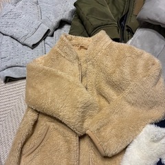 90size上着６着まとめて百貨ベビー、UNIQLOの画像