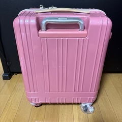 東急ハンズ　スーツケース　39リットルの画像