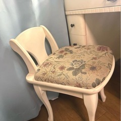 都内受け取り4万円　約17万クラシック12灯小判型ホワイトアンティークドレッサーの画像