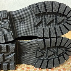 ショートブーツ　茶色　の画像