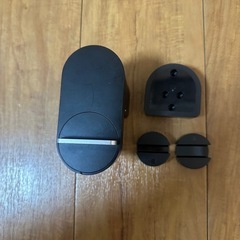 都内受け取り3000円　定価1.6万円　Qurio Lock q-sl2の画像