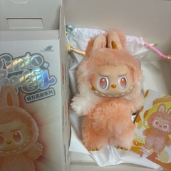 Labubu エナジーラブブ HAPPINESS(オレンジ)の画像