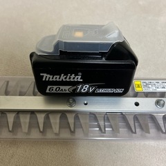 マキタ 18V 充電式ヘッジトリマ 400mm MUH405Dの画像