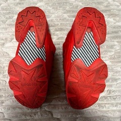 リーボック　INSTAPUMP FURY OG MOTOR RED 27cm
の画像