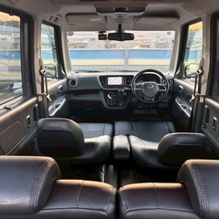 アラウンドビューモニター☆フリップダウンモニター付き☆27年式☆月々1万円〜分割払い可❗️ 車検2年付き！【名義変更代込み】大人気☆日産 デイズルークス☆ステアリングスイッチ付き☆SDナビ付き☆走行中DVD見れます☆両側電動スライドドア付き☆ドラレコ付き☆純正アルミ☆スマートキー☆フルオートエアコンそのまま乗って帰れます❗️の画像