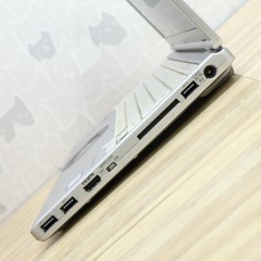 高速パソコン　超速core i5 の7世帯 ＋　メモリ8GB +SSD256GBの画像