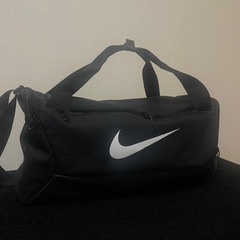 NIKE ダッフルバックの画像
