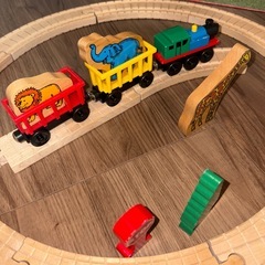 きかんしゃトーマス木製レールシリーズ サーカスセット おもちゃの画像
