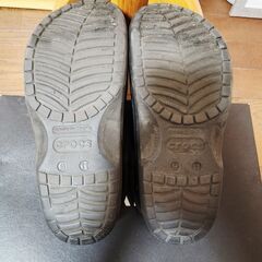！Crocs(クロックス) 超定番のメンズサンダル、いかがでしょうか？の画像