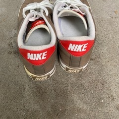 【中古】NIKE ナイキ　スニーカーの画像