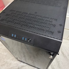 Thermaltake TT Premium The Tower 900 フルタワーPCケース 3面強化ガラス　の画像