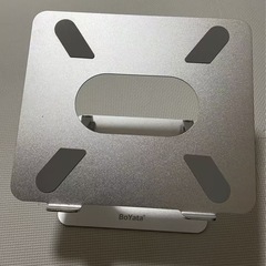 パソコンスタンドの画像
