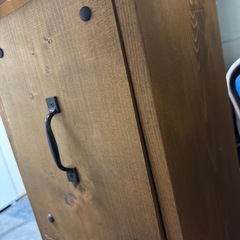 木製アンティークテレビボードの画像