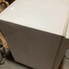 GE 冷凍庫　compact freezer 5　前開きの画像
