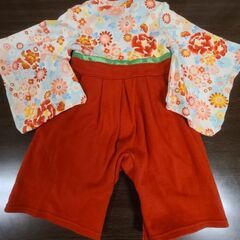 袴ロンパース　90の画像