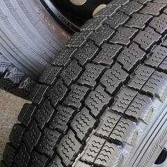 軽トラ 軽バン等 145R12 LT 6PR 深溝 バリ溝 スタッドレス ホイール 4本セット 国産タイヤ サンバー ハイゼット ミニキャブ スクラム エブリィ バン 軽トラック トラック 冬タイヤ 三菱 ミツビシの画像