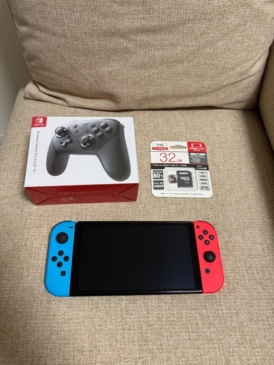 Nintendo Switch 有機ELモデル　プロコン、SDカードつき付き
