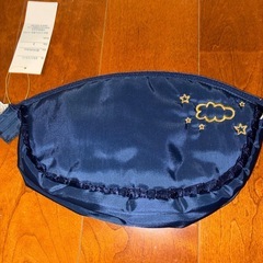 化粧品ポーチ
の画像