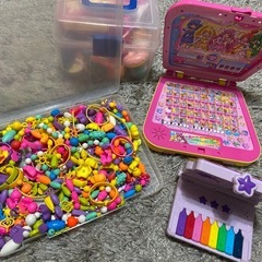 ハニアートビーズ　プリキュアパソコン　しまじろう　おままごとセット　他　知恵玩具　幼児　女の子　おもちゃセット　の画像