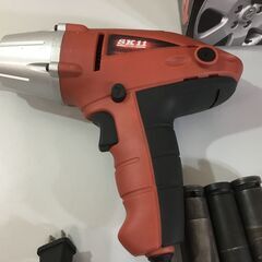 【🍀稼働美品】コード式インパクトレンチ ソケット「SK11(エスケー11)」ソケット差込角1/2(12.7mm) SIW-320AC 最大締付トルク320Nの画像