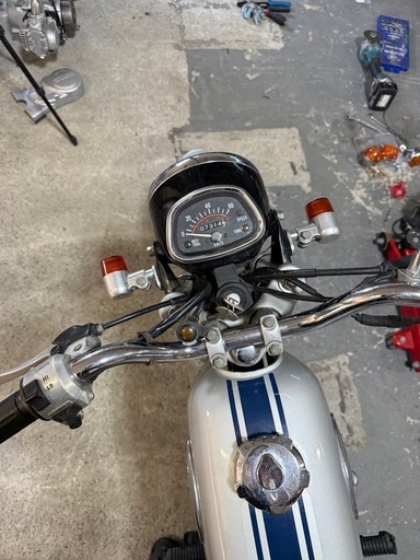 ホンダ ベンリィ CDS cd50 純正 エンジン 
 走行7314km cd