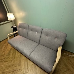 極美品　ファブリック3人掛けソファ HANNA(ハンナ)の画像