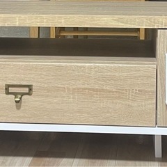 テレビ台の画像