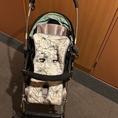 アップリカ　　ベビーカー　の画像