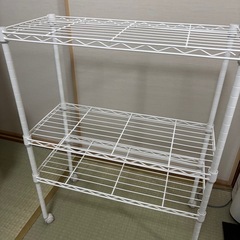 キャスター付き　スチールラックの画像