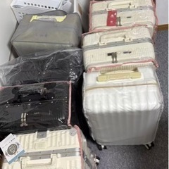 新品スーツケースの画像
